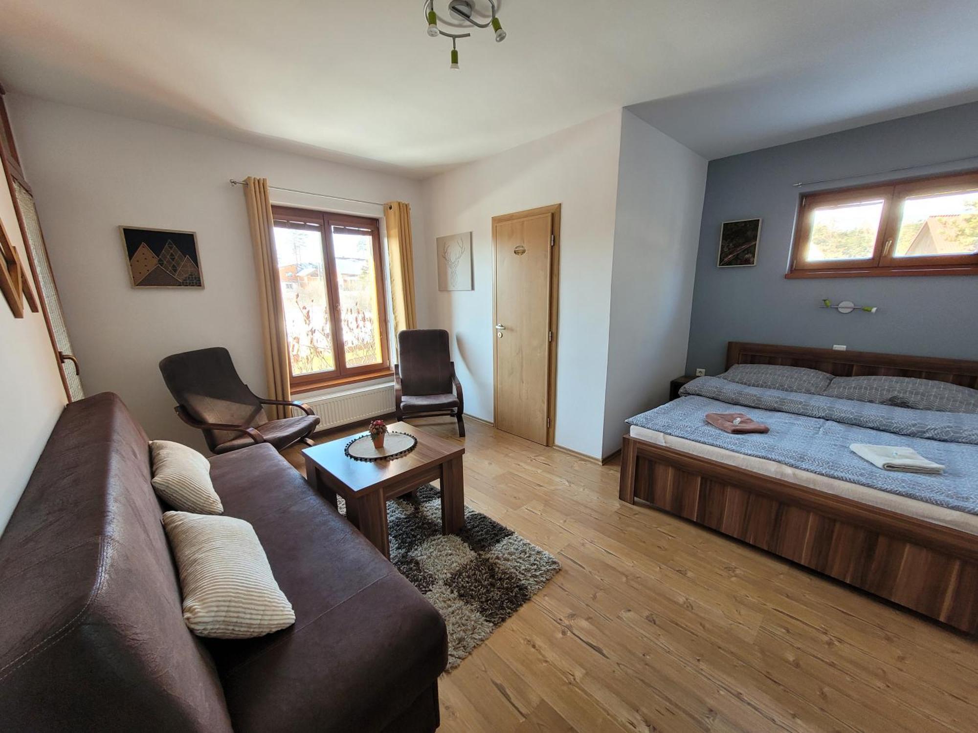 Family House - Apartmany Zuzana Stará Lesná Eksteriør billede