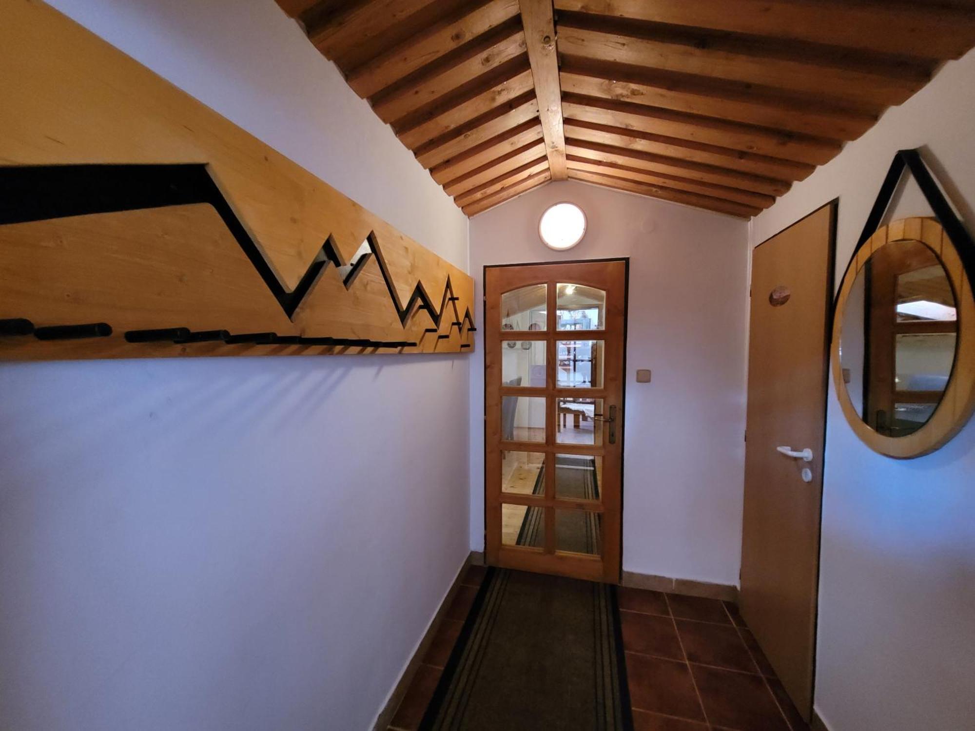 Family House - Apartmany Zuzana Stará Lesná Eksteriør billede
