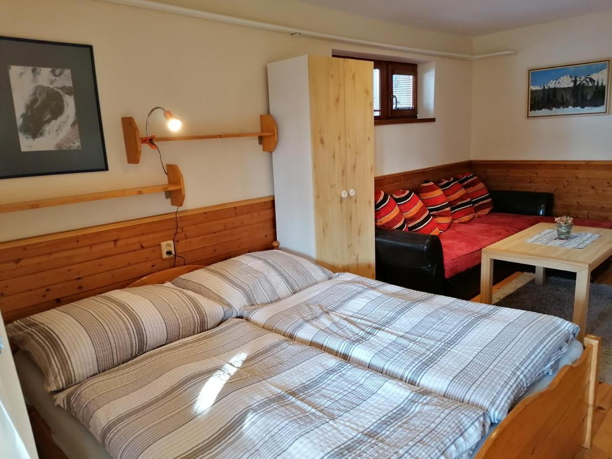 Family House - Apartmany Zuzana Stará Lesná Eksteriør billede